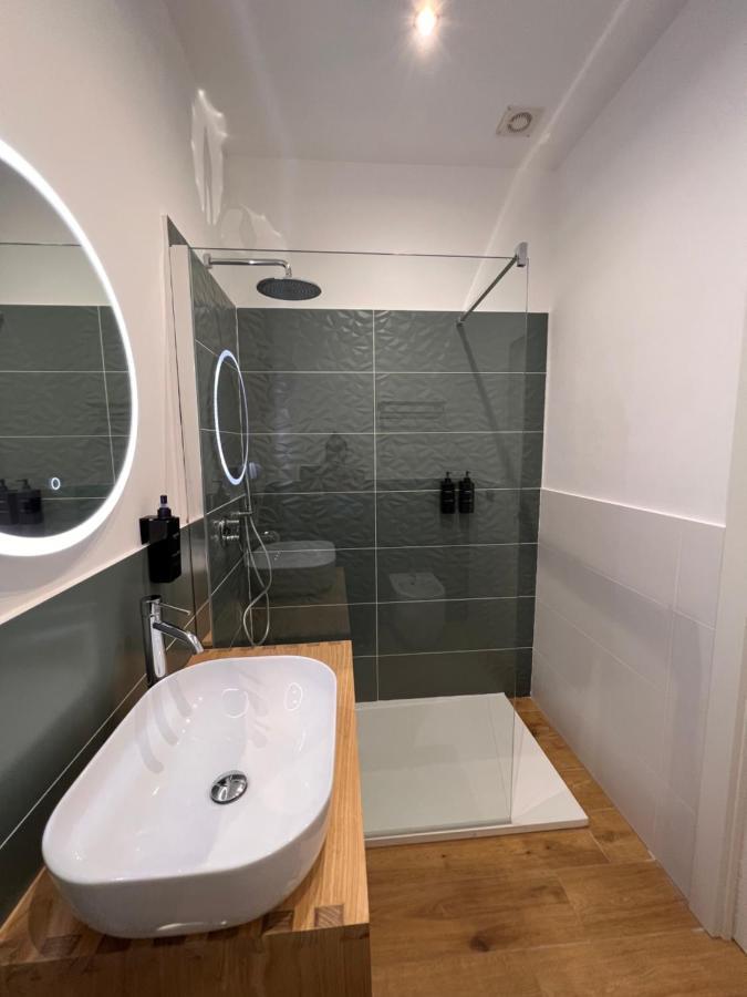 Отель Relais Cavour Napoli Экстерьер фото