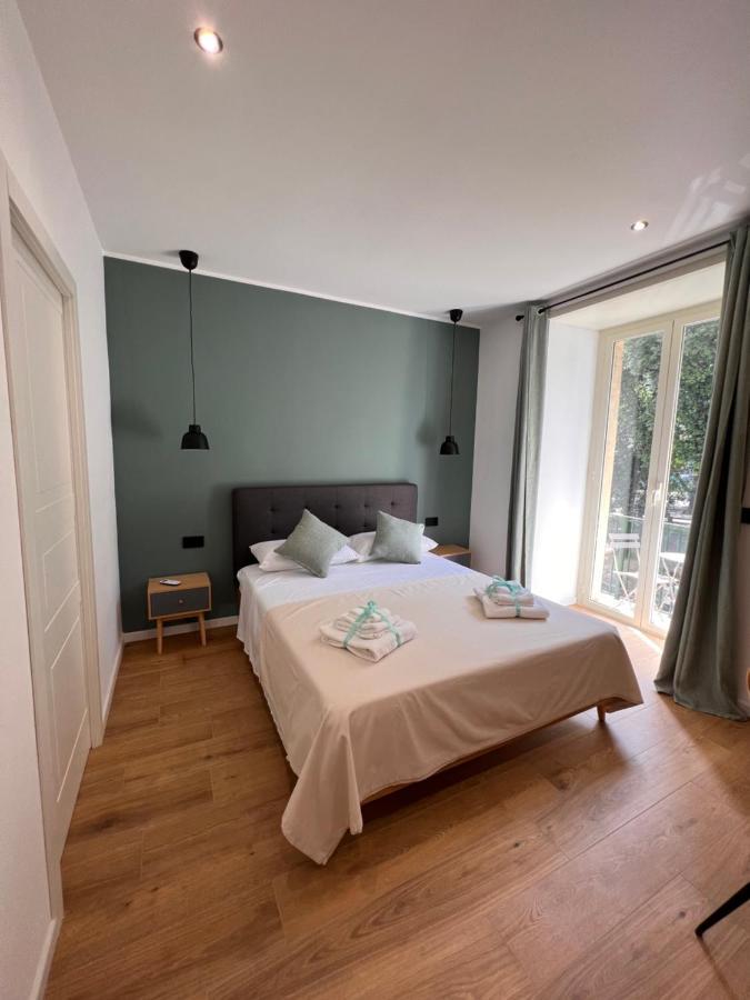 Отель Relais Cavour Napoli Экстерьер фото