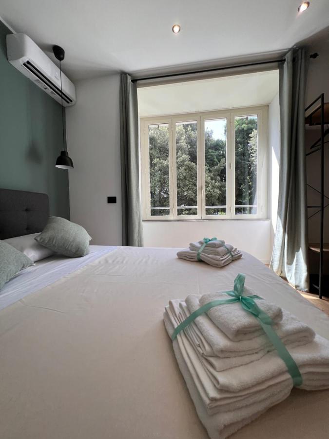 Отель Relais Cavour Napoli Экстерьер фото