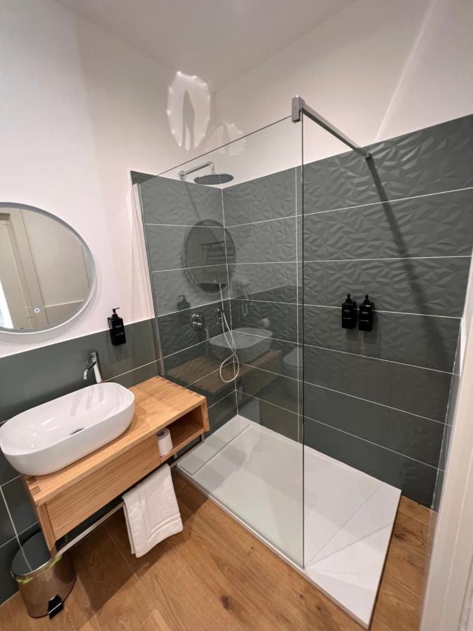 Отель Relais Cavour Napoli Экстерьер фото